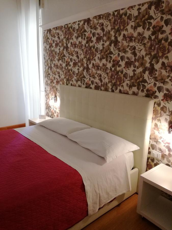 Abatjour - Ambiente Sanificato - Antilegionella Assolto 3* Foggia
