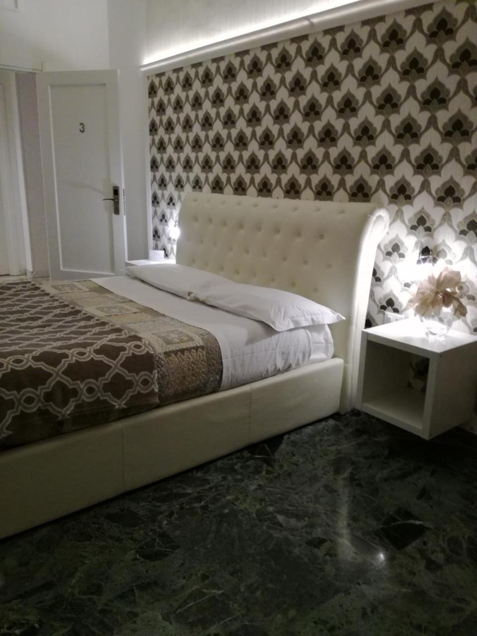 Abatjour - Ambiente Sanificato - Antilegionella Assolto Bed & Breakfast Foggia