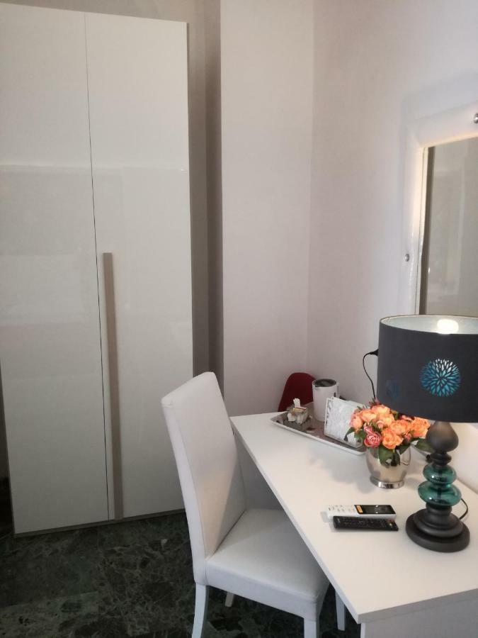 Abatjour - Ambiente Sanificato - Antilegionella Assolto Bed & Breakfast