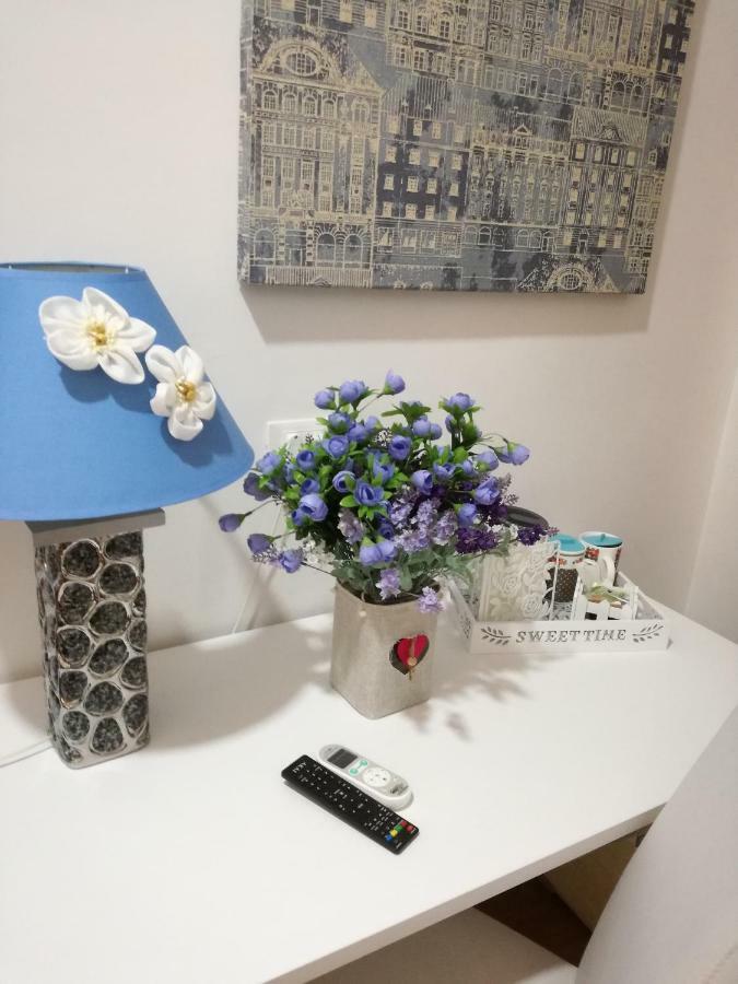 Bed & Breakfast Abatjour - Ambiente Sanificato - Antilegionella Assolto 3*